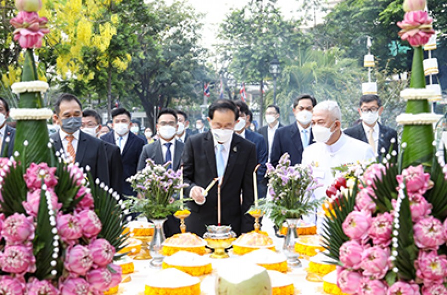 สักการะสิ่งศักดิ์สิทธิ์ประจำกระทรวงการคลัง วันสถาปนากระทรวงการคลัง ครบรอบ 147 ปี