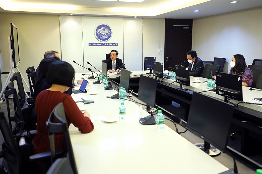 ร่วมประชุมหารือกับกรรมการบริหารบรรษัทการเงินระหว่างประเทศ