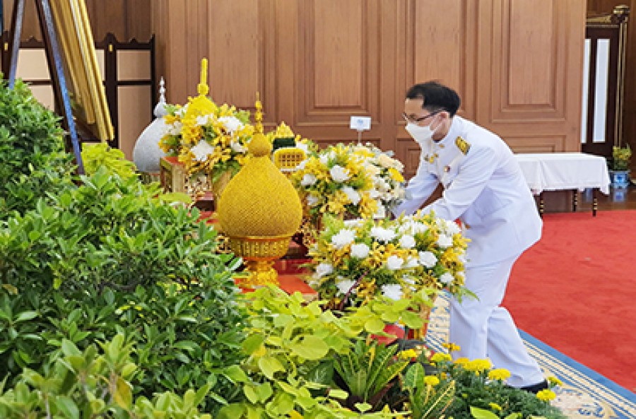กระทรวงการคลัง ร่วมลงนามถวายพระพร เนื่องในโอกาสวันเฉลิมพระชนมพรรษาพระบาทสมเด็จพระเจ้าอยู่หัว ประจำปี 2565