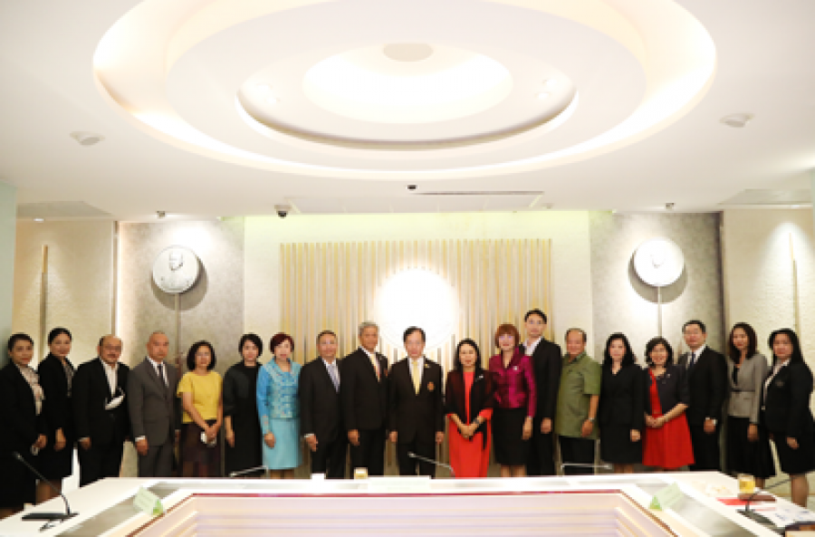รองปลัดกระทรวงการคลัง ด้านบริหาร ให้การต้อนรับ ผู้ตรวจการแผ่นดิน