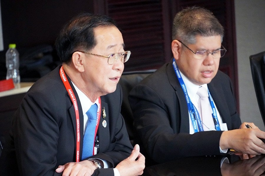 ประชุมหารือทวิภาคีกับ รมช.กระทรวงการเงิน สปป.ลาว