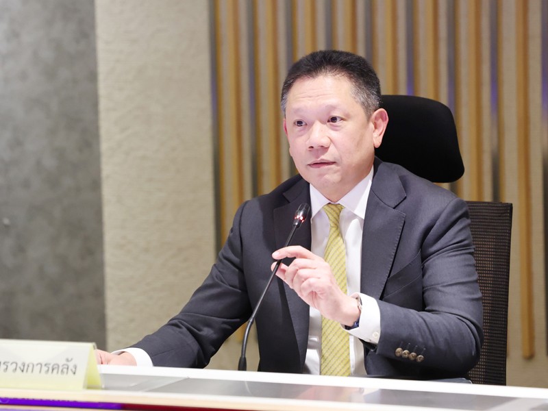 แถลงข่าวมาตรการส่งเสริมประเทศไทยให้เป็นศูนย์กลางการท่องเที่ยวและการใช้จ่าย