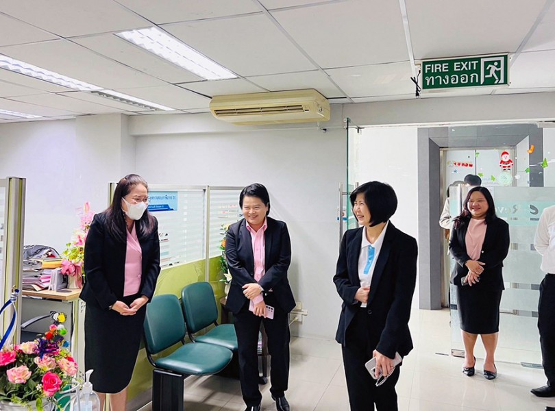 ตรวจราชการสำนักงานสรรพากรพื้นที่กรุงเทพมหานคร 8