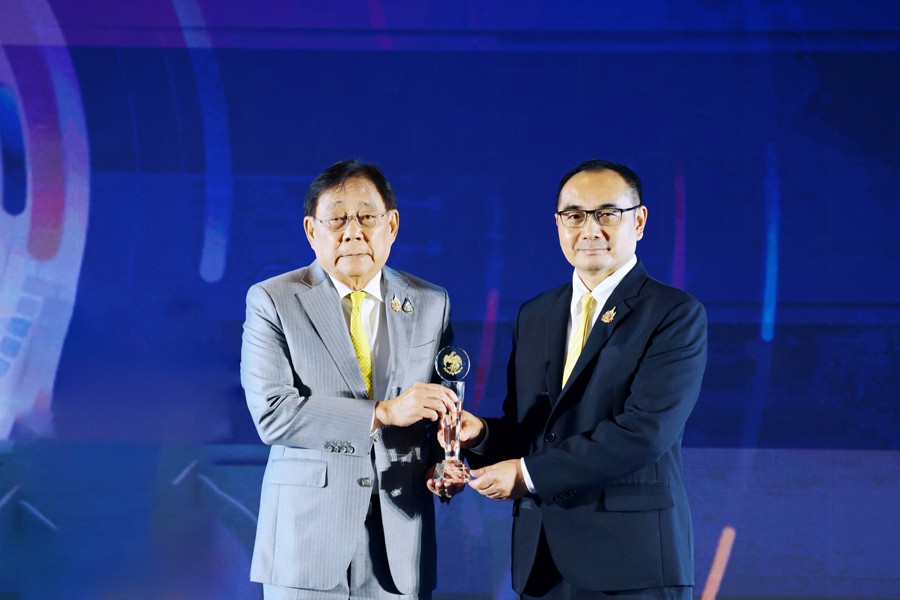 งานมอบรางวัลทุนหมุนเวียนดีเด่น ประจำปี 2567