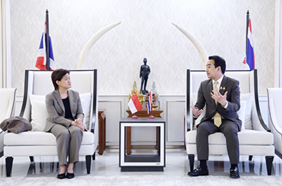 รมช.คลัง ให้การต้อนรับ เอกอัครราชทูตวิสามัญผู้มีอำนาจเต็มแห่งสาธารณรัฐสิงคโปร์ประจำประเทศไทย