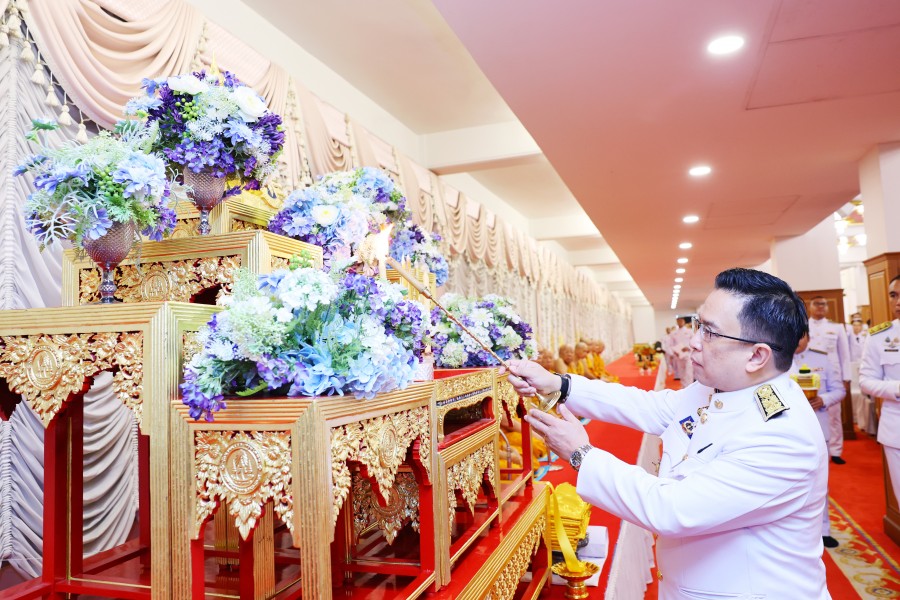 กระทรวงการคลัง ร่วมพิธีเจริญพระพุทธมนต์ ถวายพระราชกุศล เฉลิมพระเกียรติพระบาทสมเด็จพระเจ้าอยู่หัว