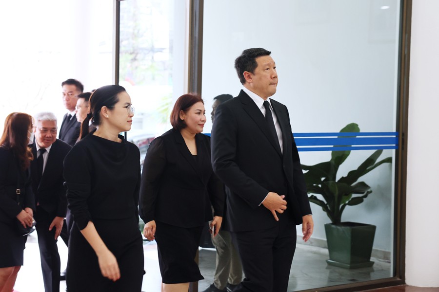 กระทรวงการคลัง ร่วมลงนามไว้อาลัยเพื่อแสดงความเสียใจ อดีตประธานประเทศแห่งสาธารณรัฐประชาธิปไตยประชาชนลาว