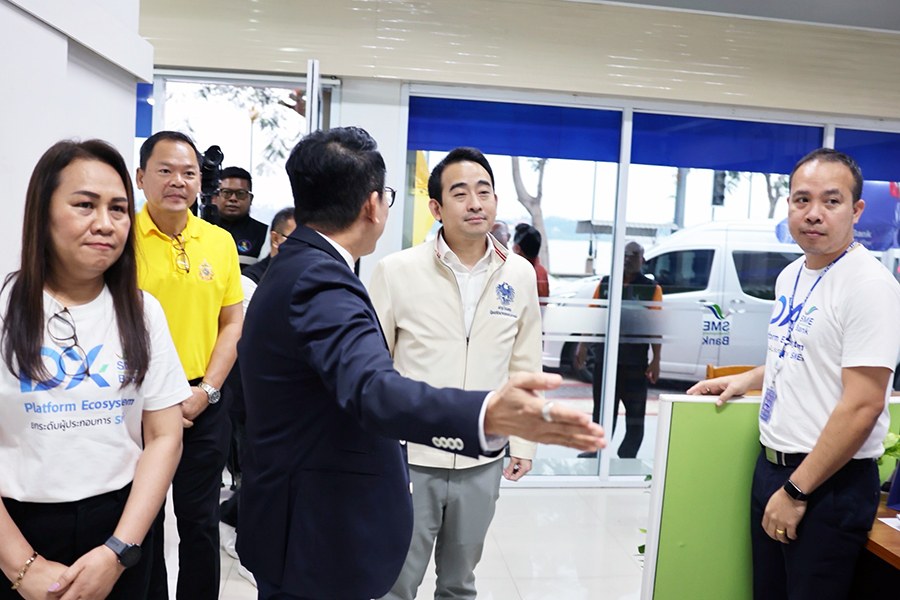 ตรวจเยี่ยม SME D Bank สาขานครพนม
