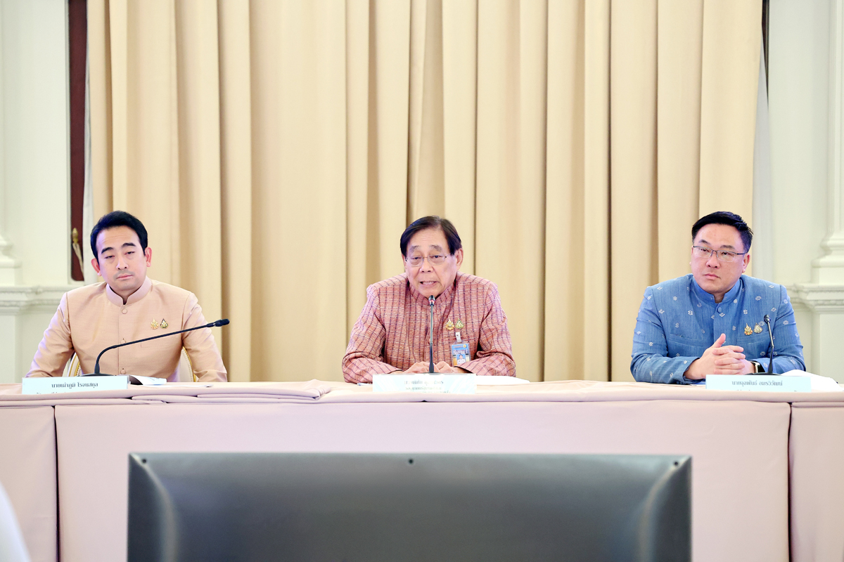 แถลงข่าวนโยบายกระตุ้นเศรษฐกิจ เสริมศักยภาพไทย