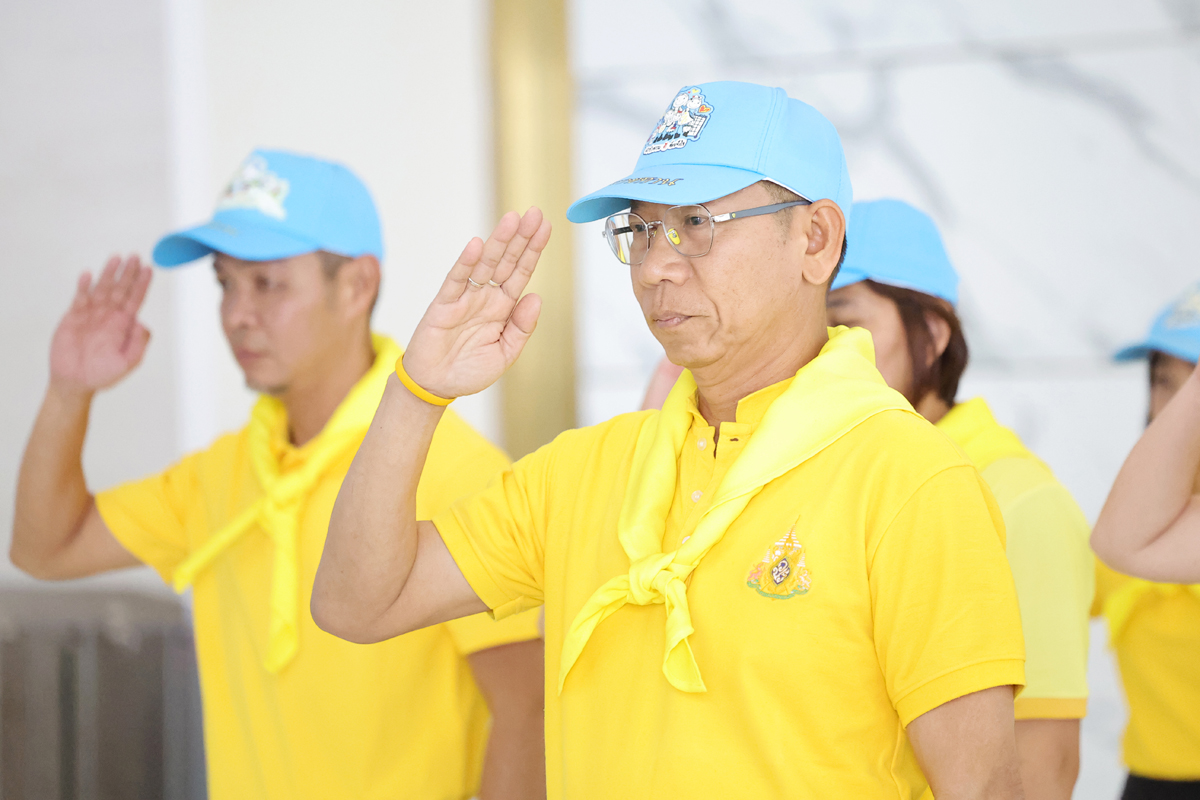 กระทรวงการคลัง ร่วมบริจาคสิ่งของและมอบทุนการศึกษา ให้แก่มูลนิธิสวนแก้ว