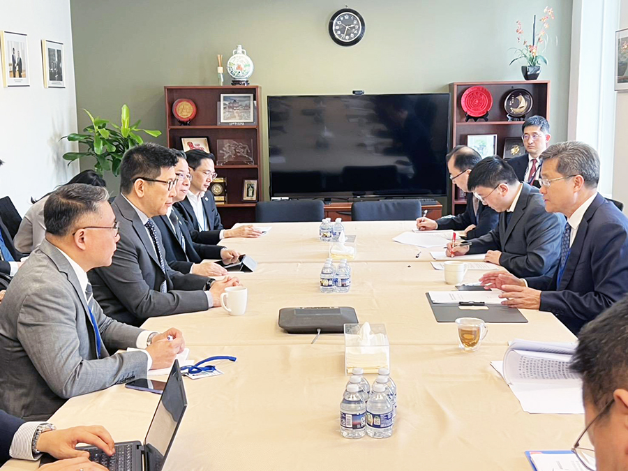 ประชุมหารือทวิภาคีกับ รมว.คลังจีน แลกเปลี่ยนมุมมองวิกฤติเศรษฐกิจโลก