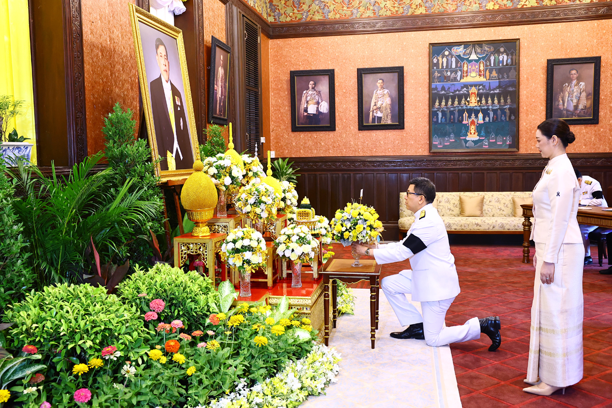 ร่วมลงนามถวายพระพรชัยมงคล เนื่องในโอกาสวันเฉลิมพระชนมพรรษาพระบาทสมเด็จพระเจ้าอยู่หัว 28 กรกฎาคม 2569