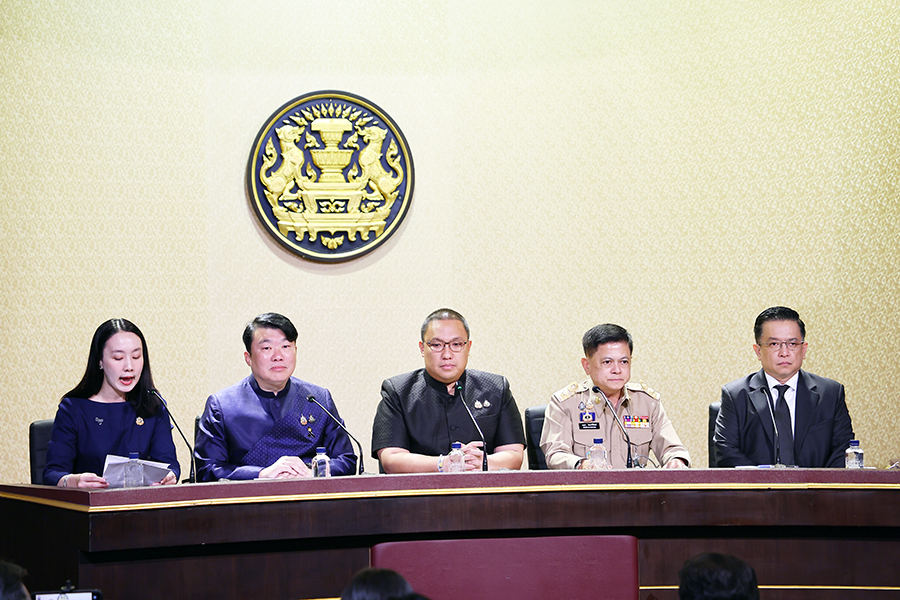 แถลงข่าวการอุทธรณ์บัตรสวัสดิการแห่งรัฐในส่วนที่เกี่ยวข้องกับ ก.คมนาคม และ ก.มหาดไทย