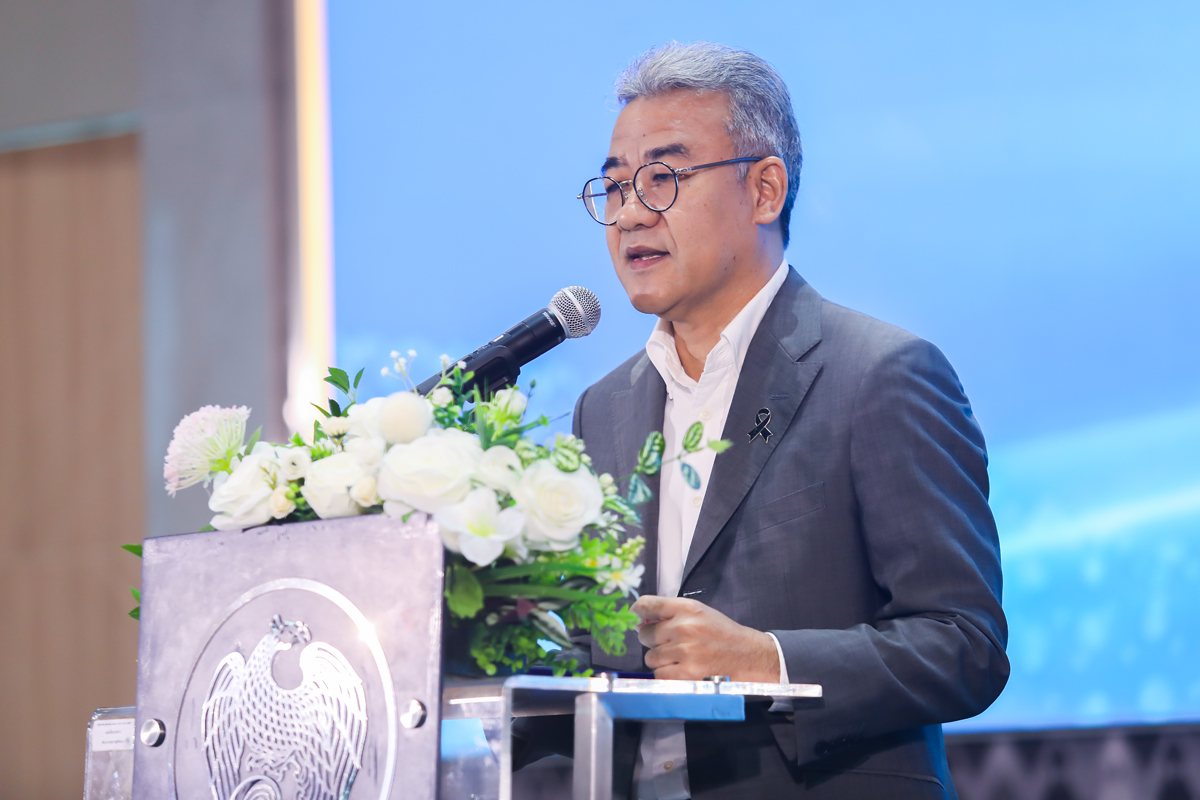 พิธีเปิดงานการนำเสนอผลงาน โครงการประกวดรางวัลเพชรวายุภักษ์ ครั้งที่ 10