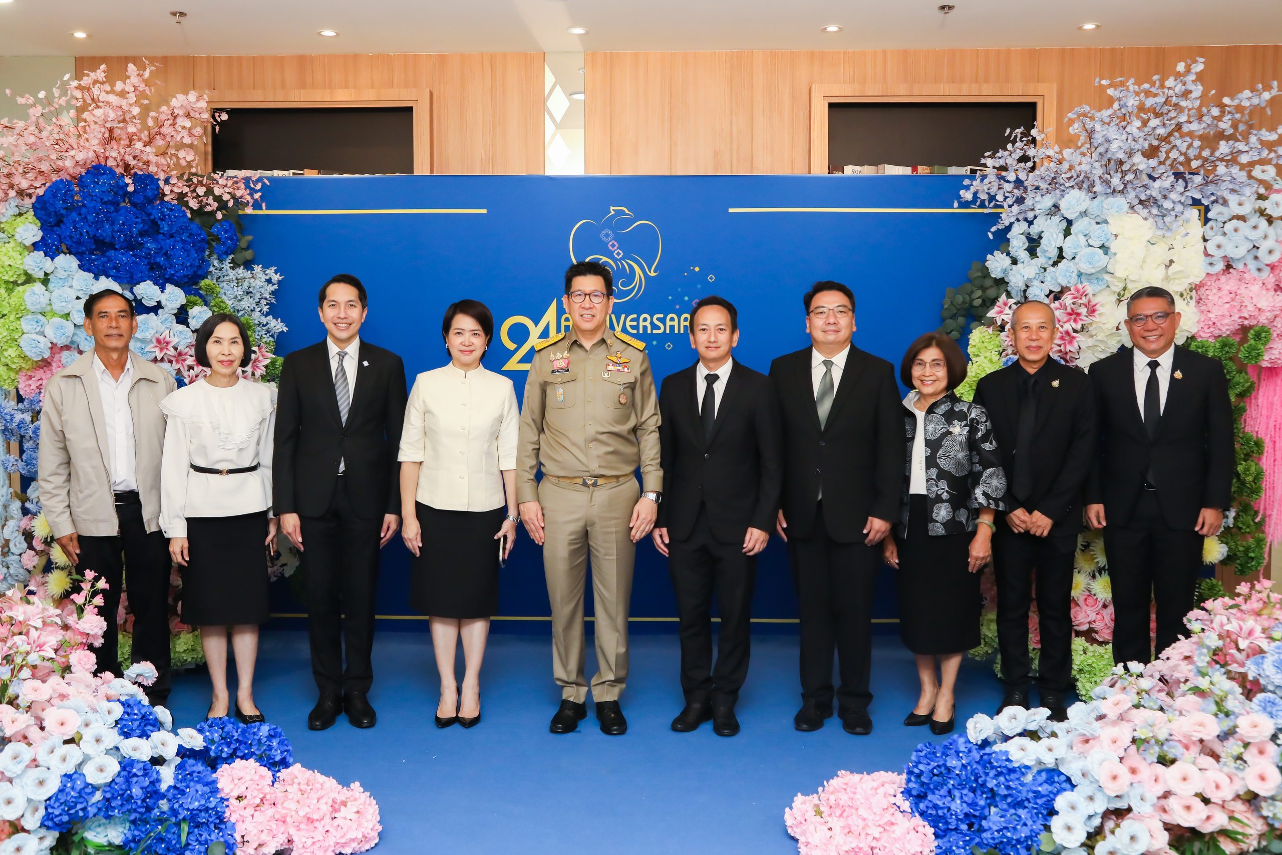 รมว.คลัง ร่วมแสดงความยินดีสำนักงานคณะกรรมการนโยบายรัฐวิสาหกิจ(สคร.) เนื่องในโอกาสวันคล้ายวันสถาปนา ครบรอบ 24 ปี
